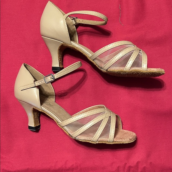 Very fine ballroom dancing shoes - Picture 2 of 8